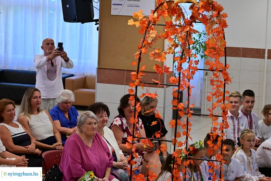 Ukrán tanévnyitó 2024 - Nyíregyháza