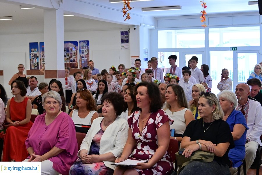 Ukrán tanévnyitó 2024 - Nyíregyháza