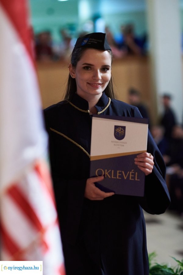 Ünnepélyes oklevélátadó az egyetemen 20240706