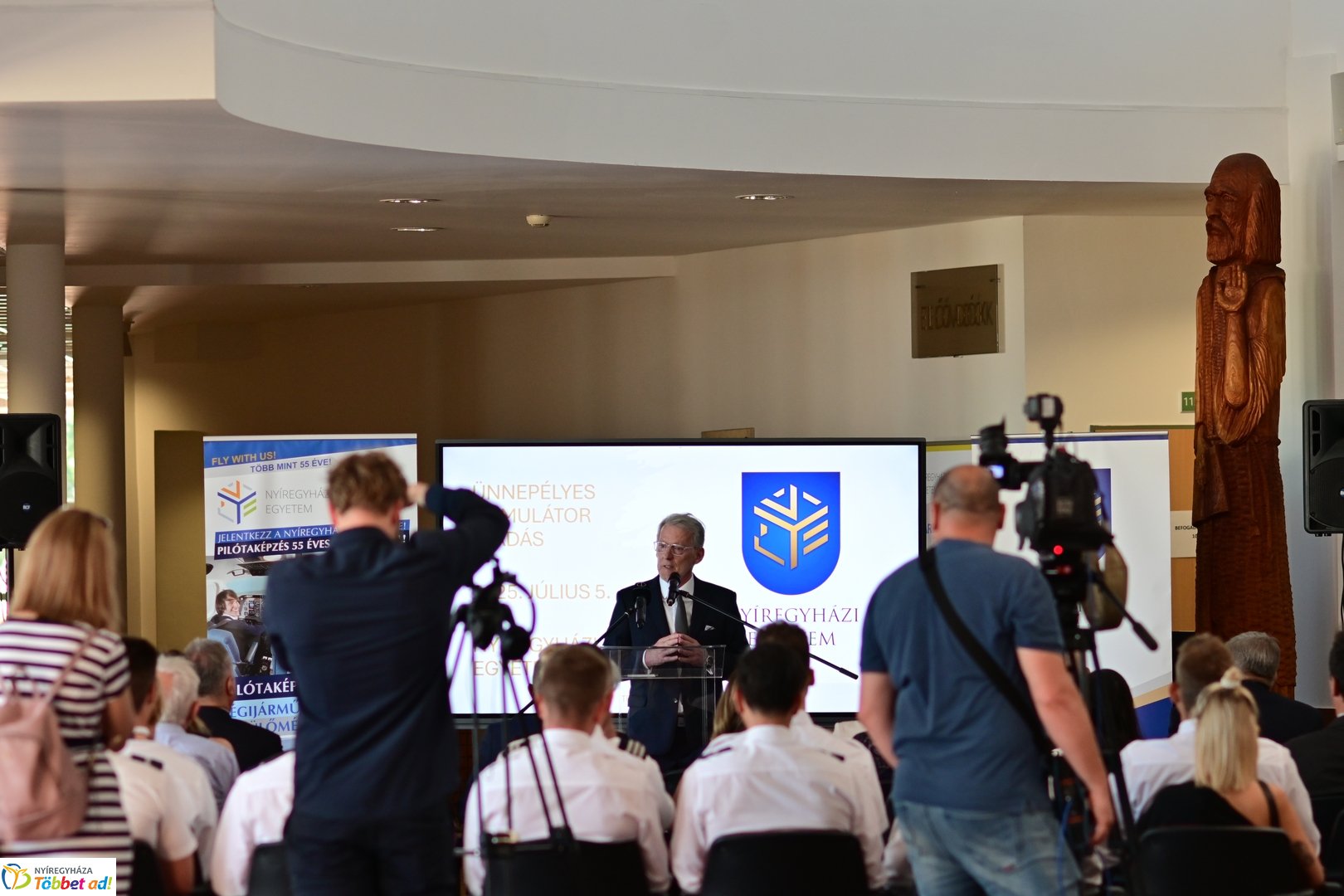 Ünnepélyes szimulátor átadó az egyetemen - 2025