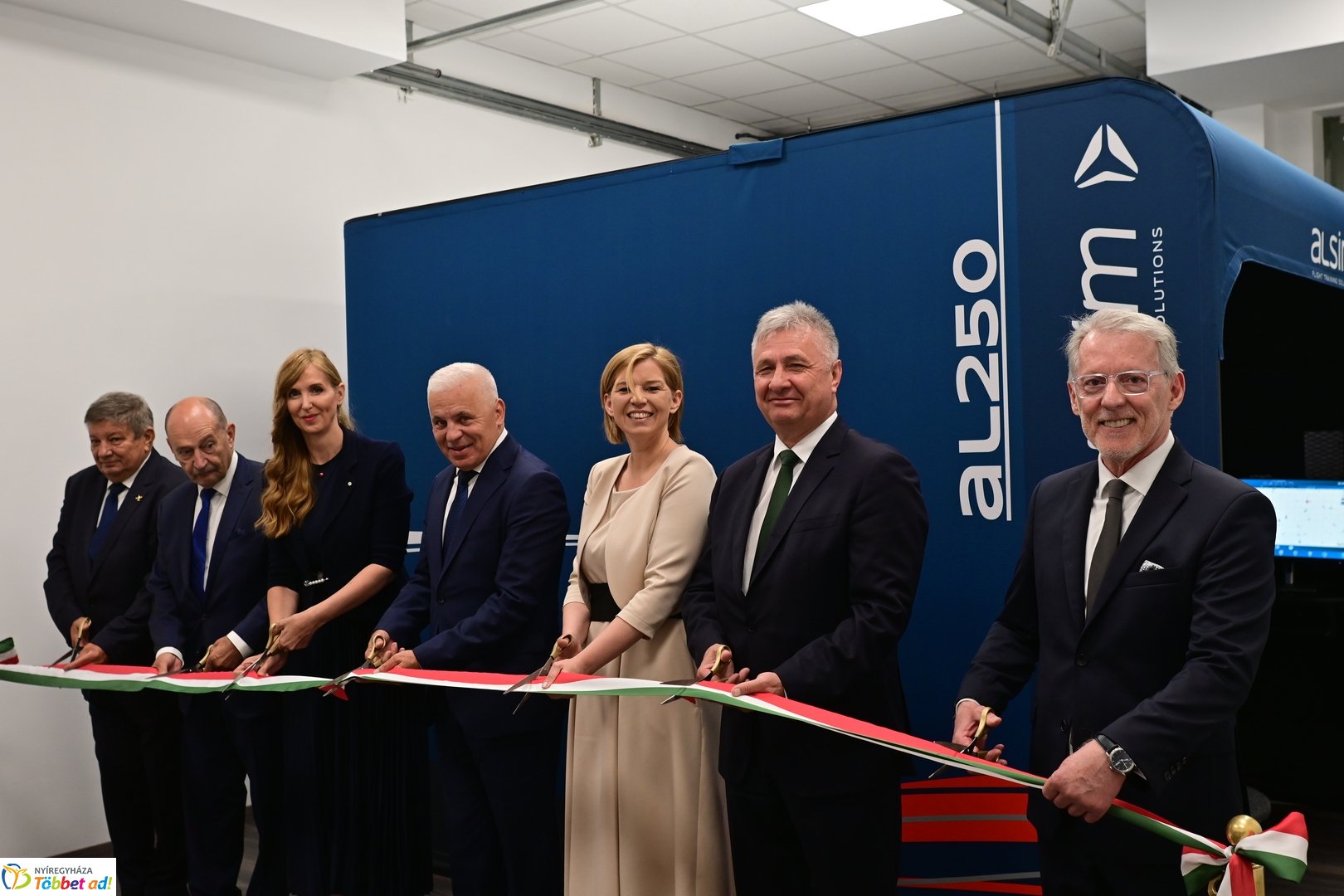 Ünnepélyes szimulátor átadó az egyetemen - 2025