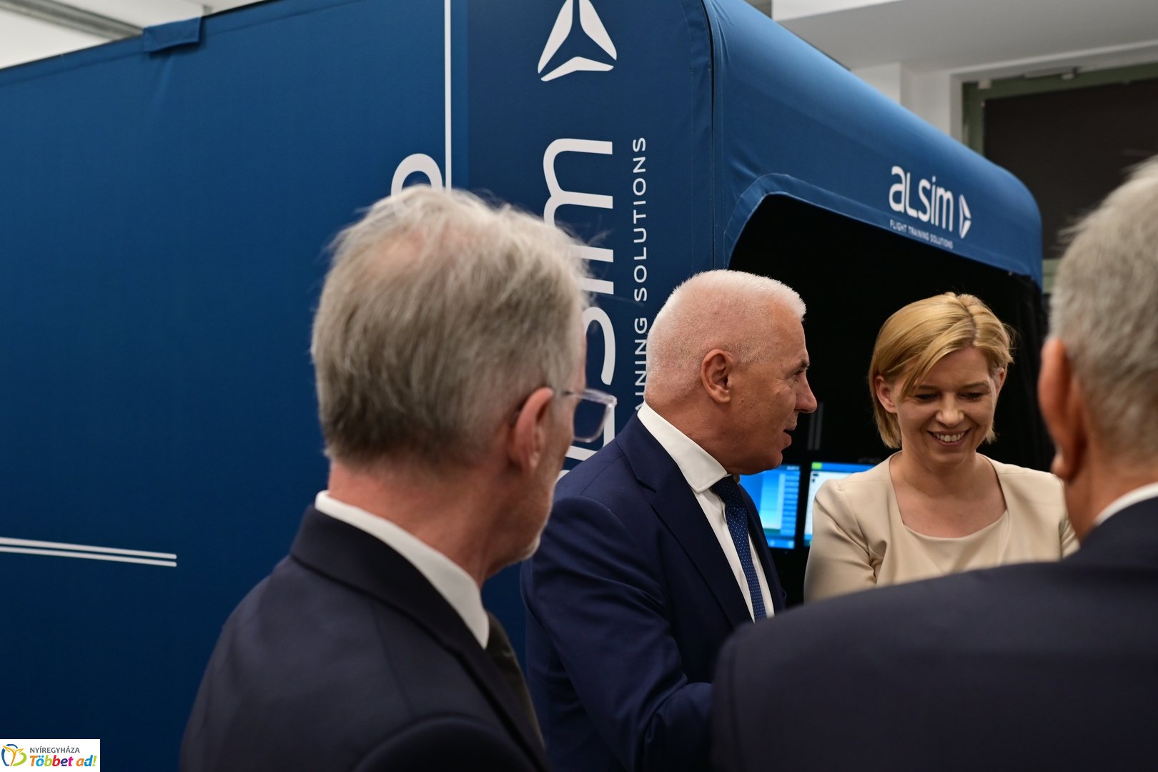 Ünnepélyes szimulátor átadó az egyetemen - 2025