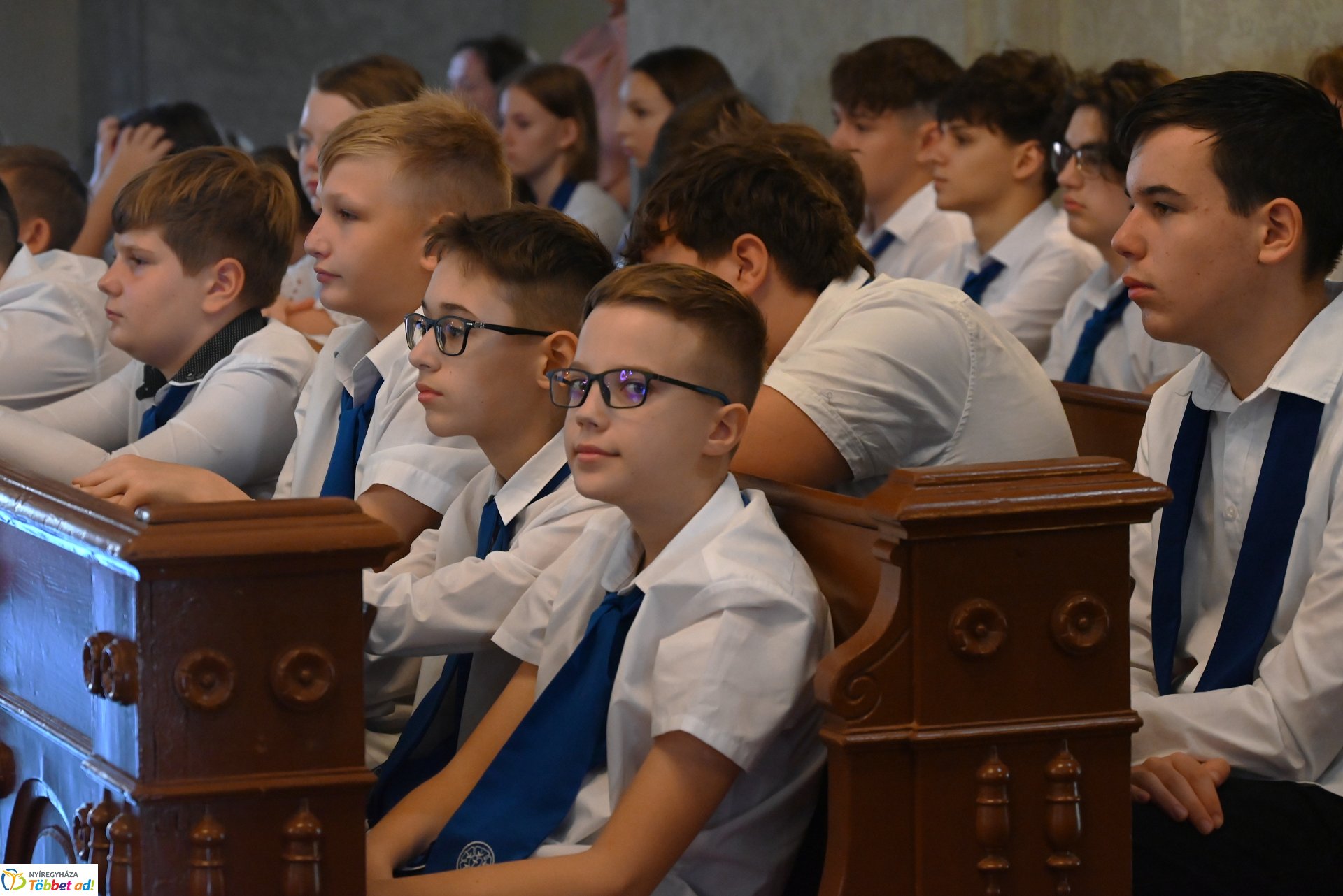 Ünnepélyes tanévnyitó a Túróczy Zoltán evangélikus iskolában
