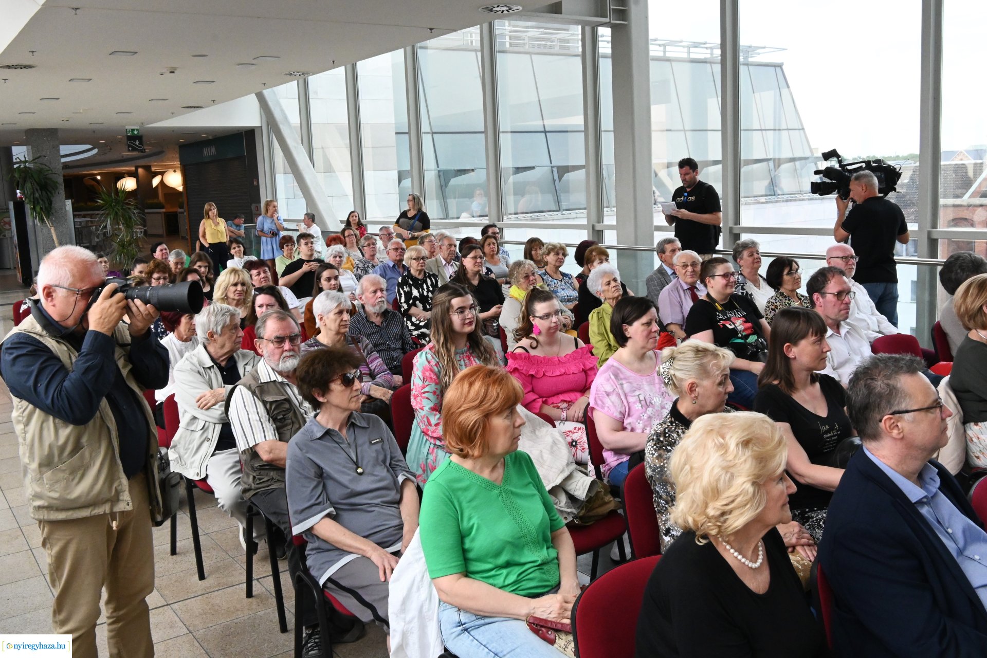 Ünnepi könyvhét megnyitó 2024