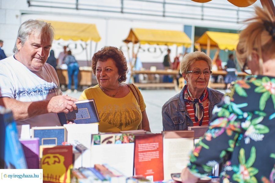 Ünnepi Könyvhét 2021