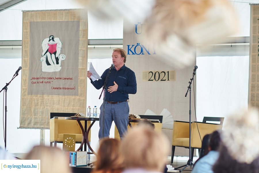 Ünnepi Könyvhét 2021