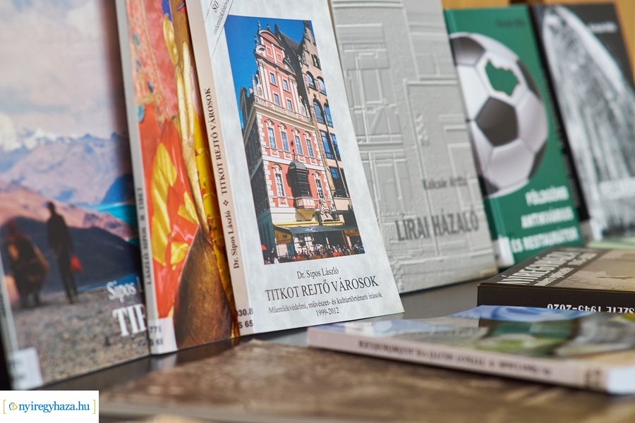 Ünnepi Könyvhét 2022 - beharangozó