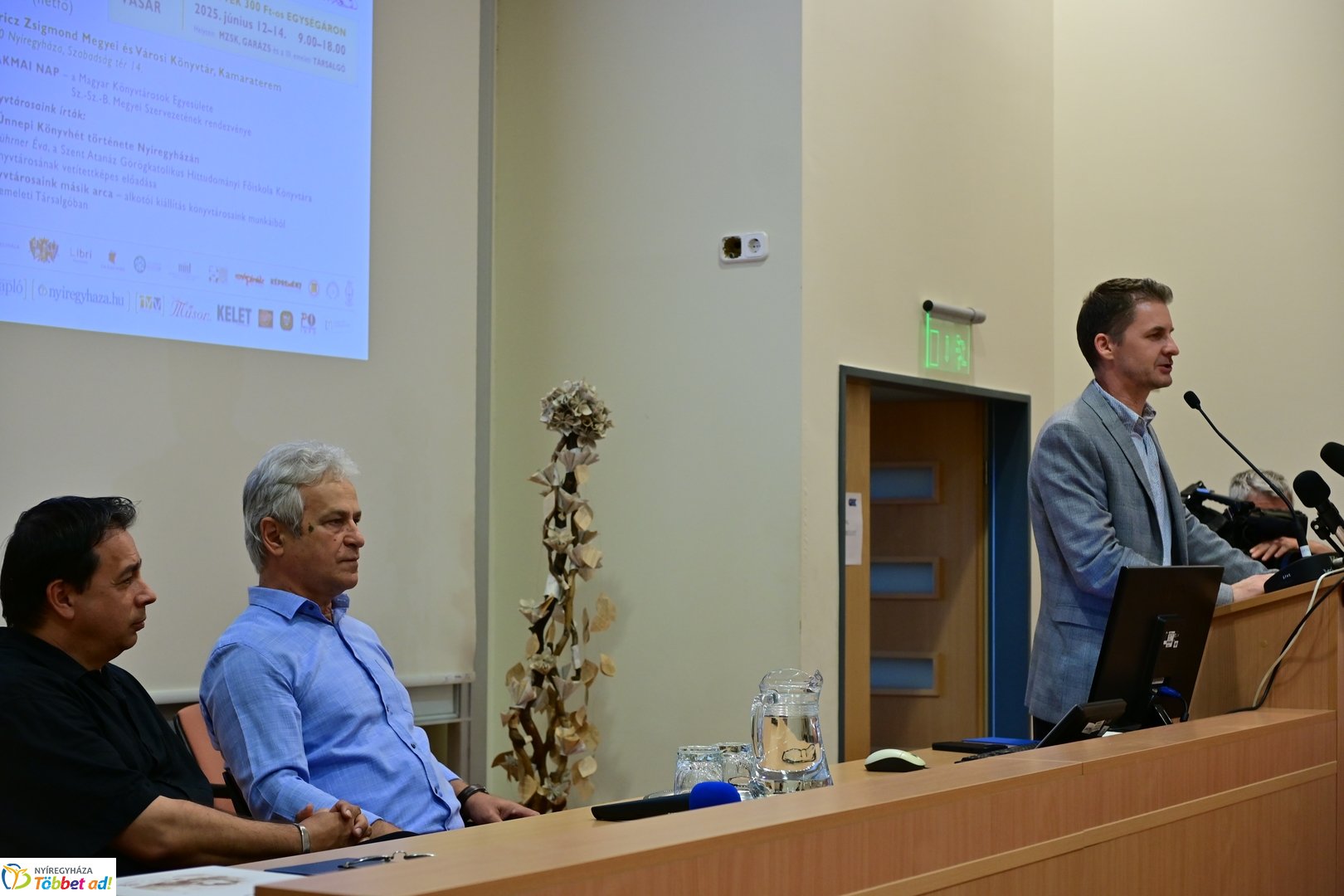 Ünnepi Könyvhét a Móricz Zsigmond Könyvtárban - 2025