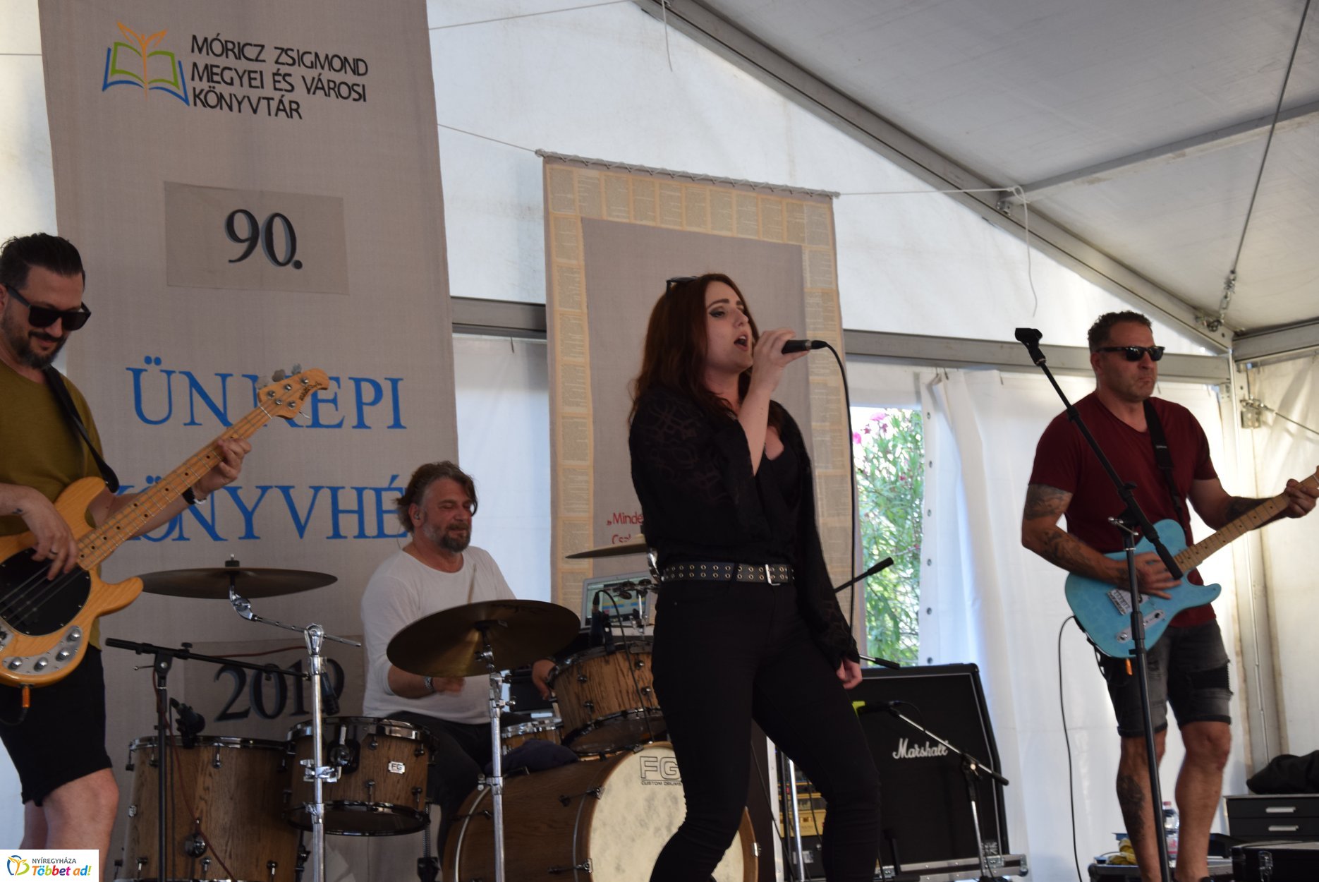 Ünnepi Könyvhét - Csütörtök