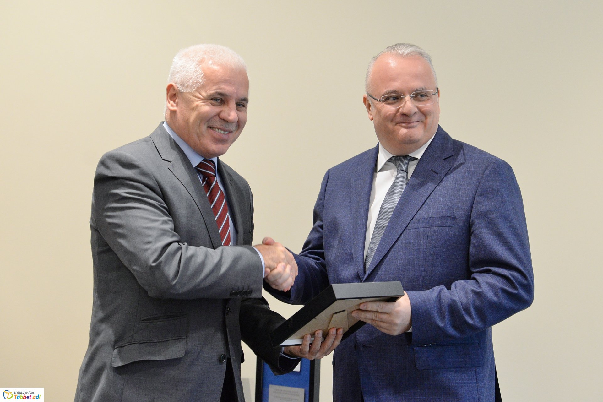 Ünnepi köszöntő a Hunguest Hotel Sóstó-ban