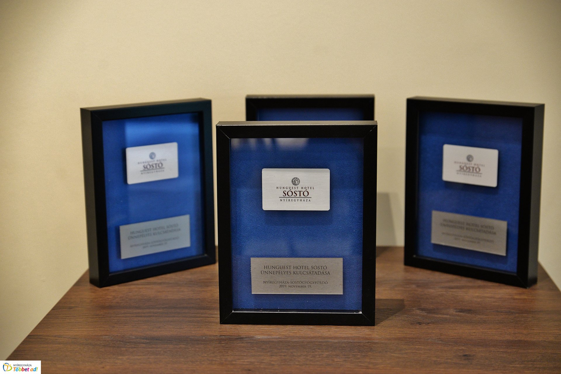 Ünnepi köszöntő a Hunguest Hotel Sóstó-ban