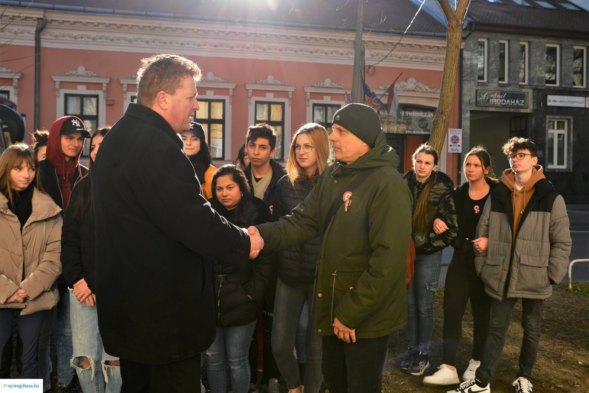 Ünnepi koszorúzások városunkban