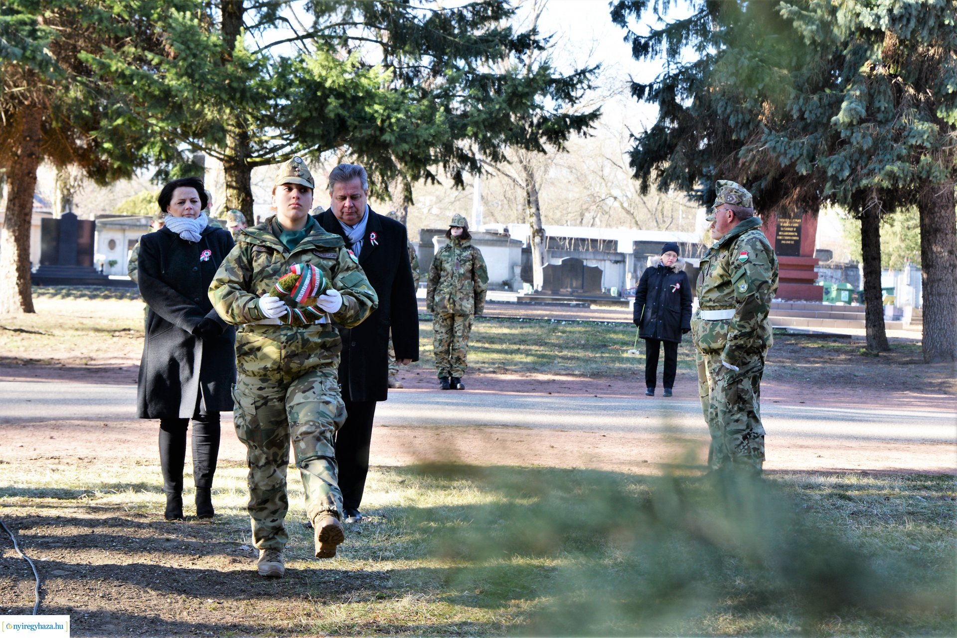Ünnepi koszorúzások városunkban