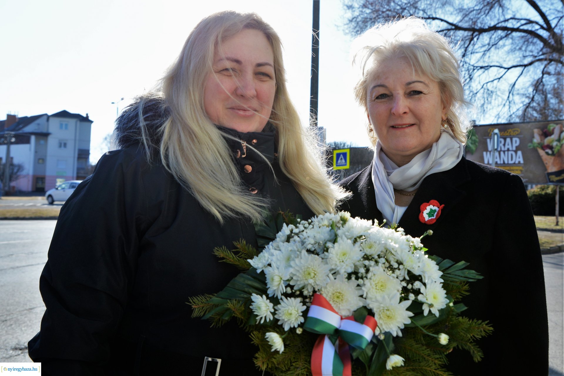 Ünnepi koszorúzások városunkban