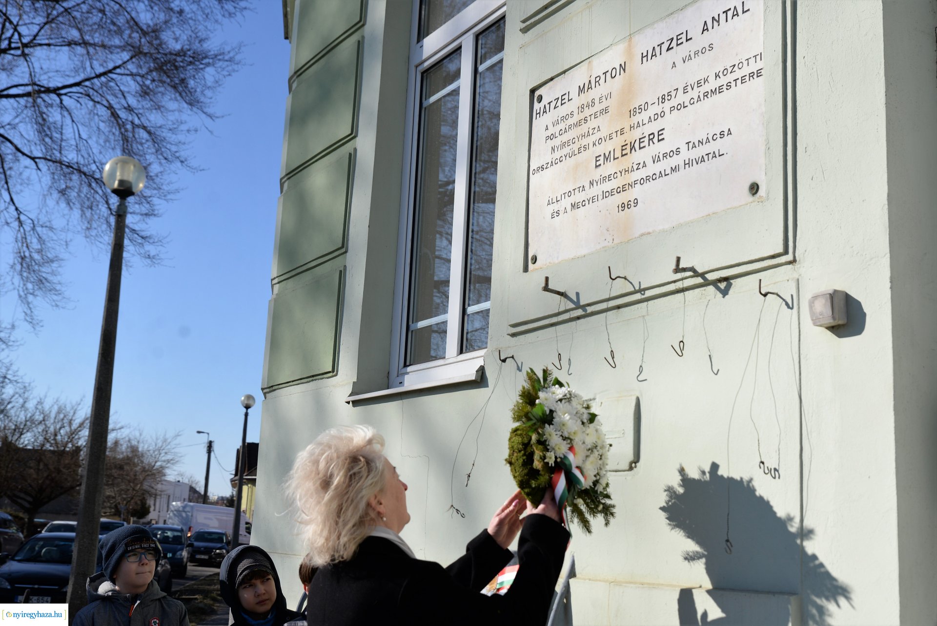 Ünnepi koszorúzások városunkban