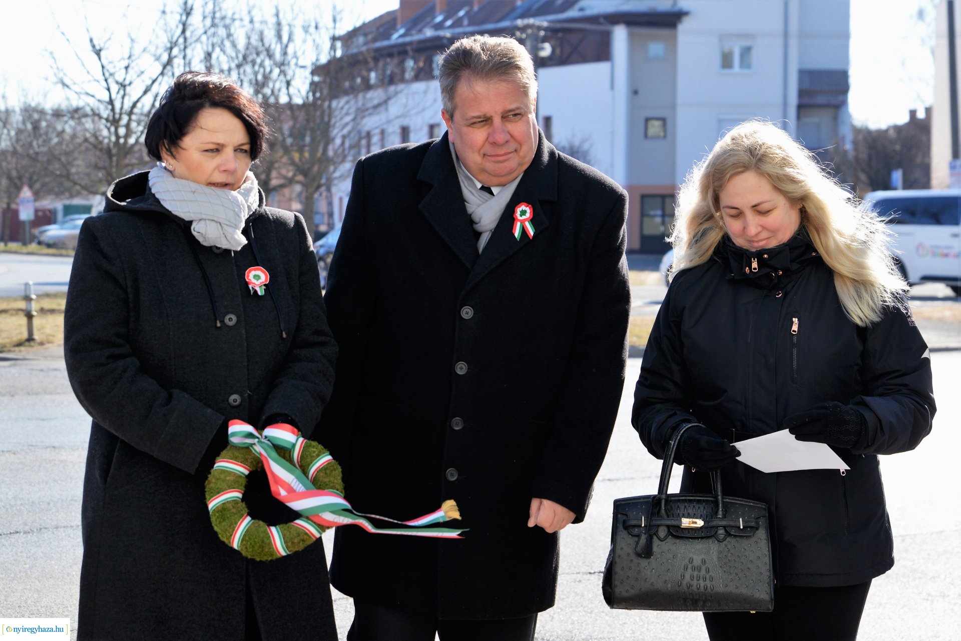 Ünnepi koszorúzások városunkban