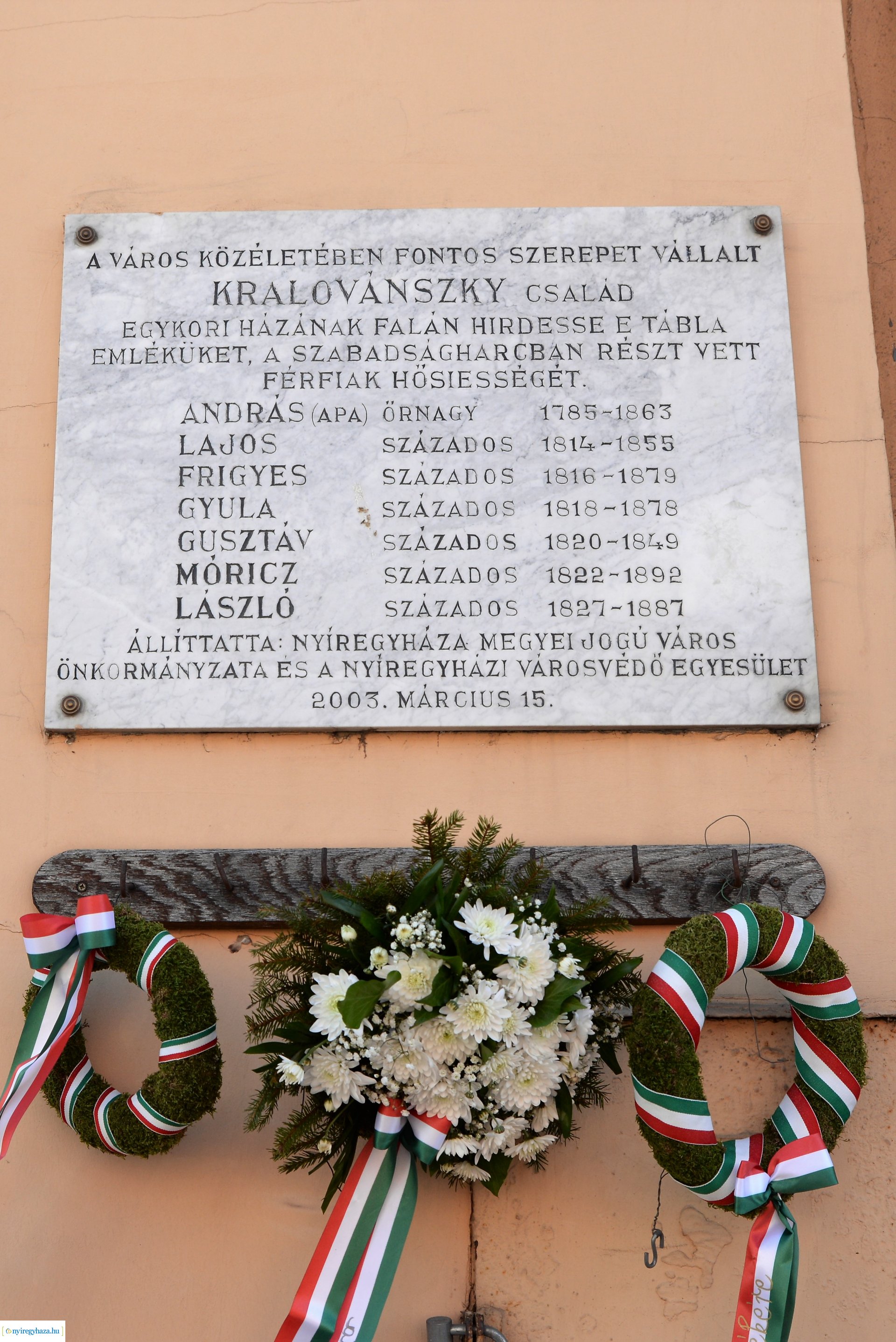 Ünnepi koszorúzások városunkban