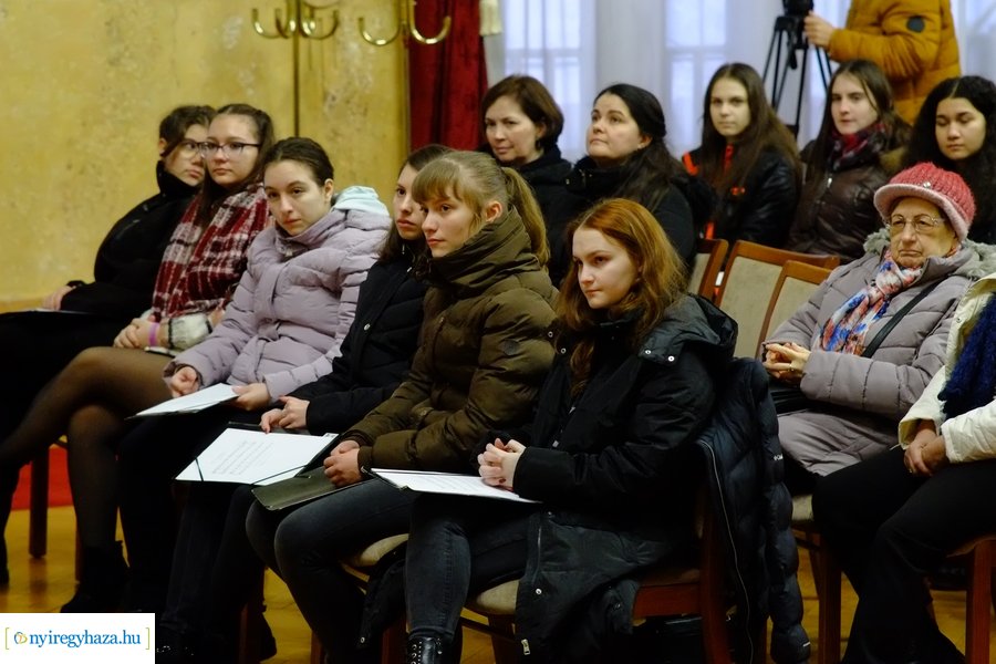 Ünnepi műsor gyengén látóknak 2022