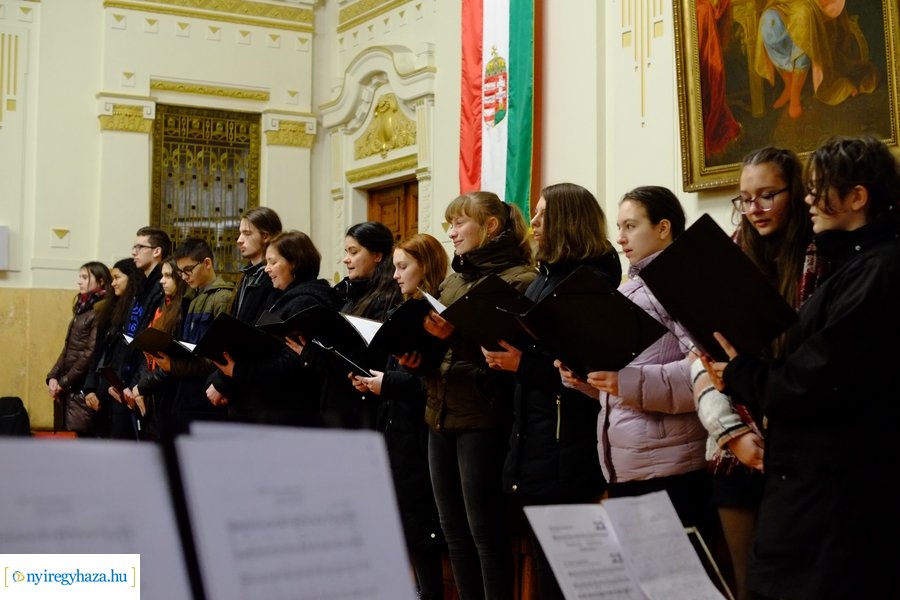 Ünnepi műsor gyengén látóknak 2022