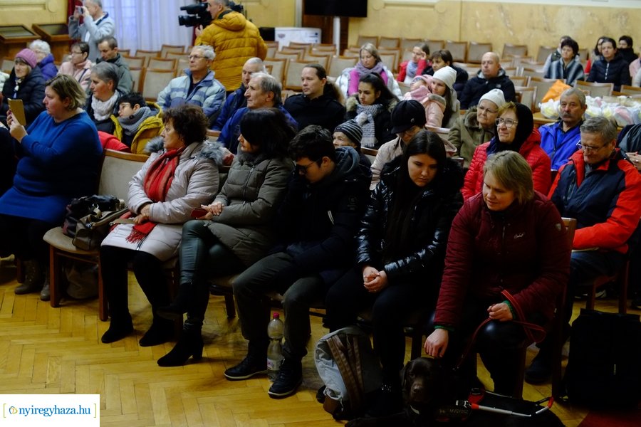 Ünnepi műsor gyengén látóknak 2022