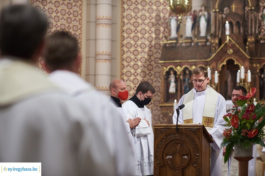 Ünnepi papi rekollekció