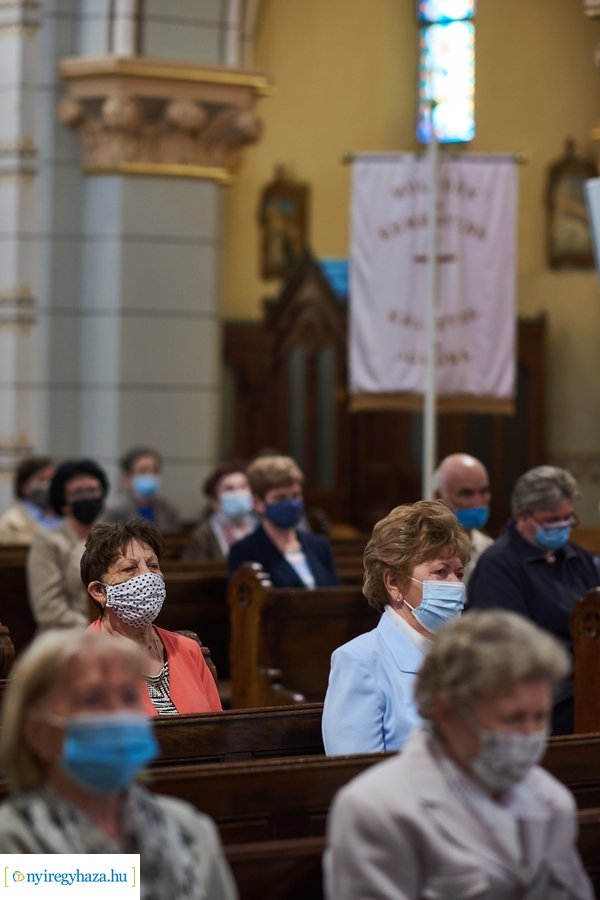 Ünnepi papi rekollekció