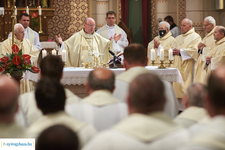 Ünnepi papi rekollekció