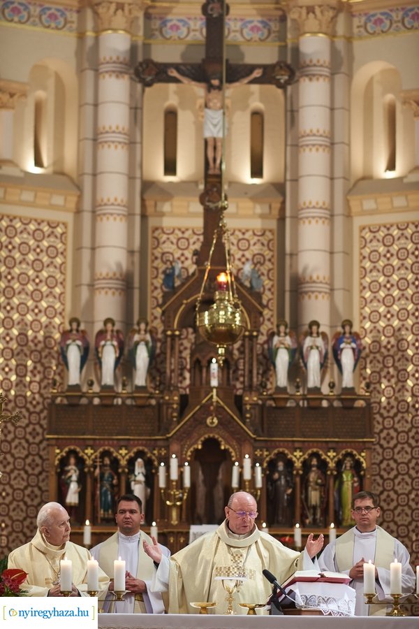 Ünnepi papi rekollekció