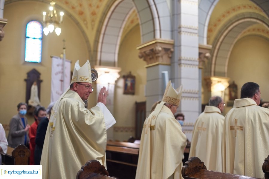 Ünnepi papi rekollekció