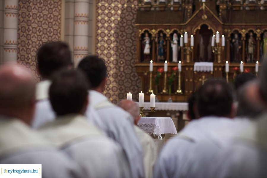 Ünnepi papi rekollekció