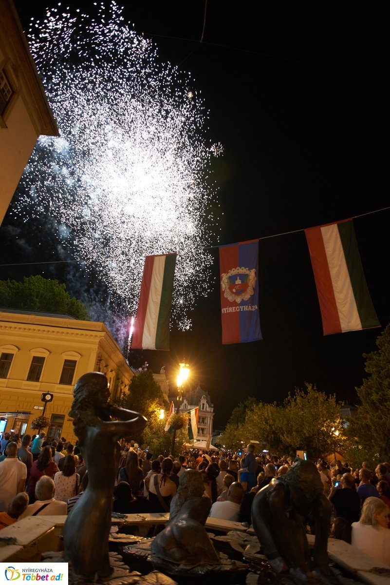 Ünnepi tűzijáték 20190820