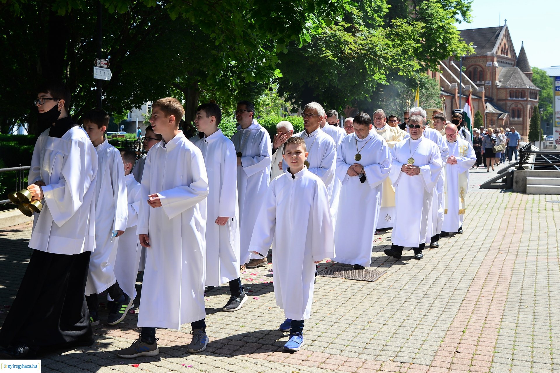 Úrnapi körmenet a Magyarok Nagyasszonya-társszékesegyházban