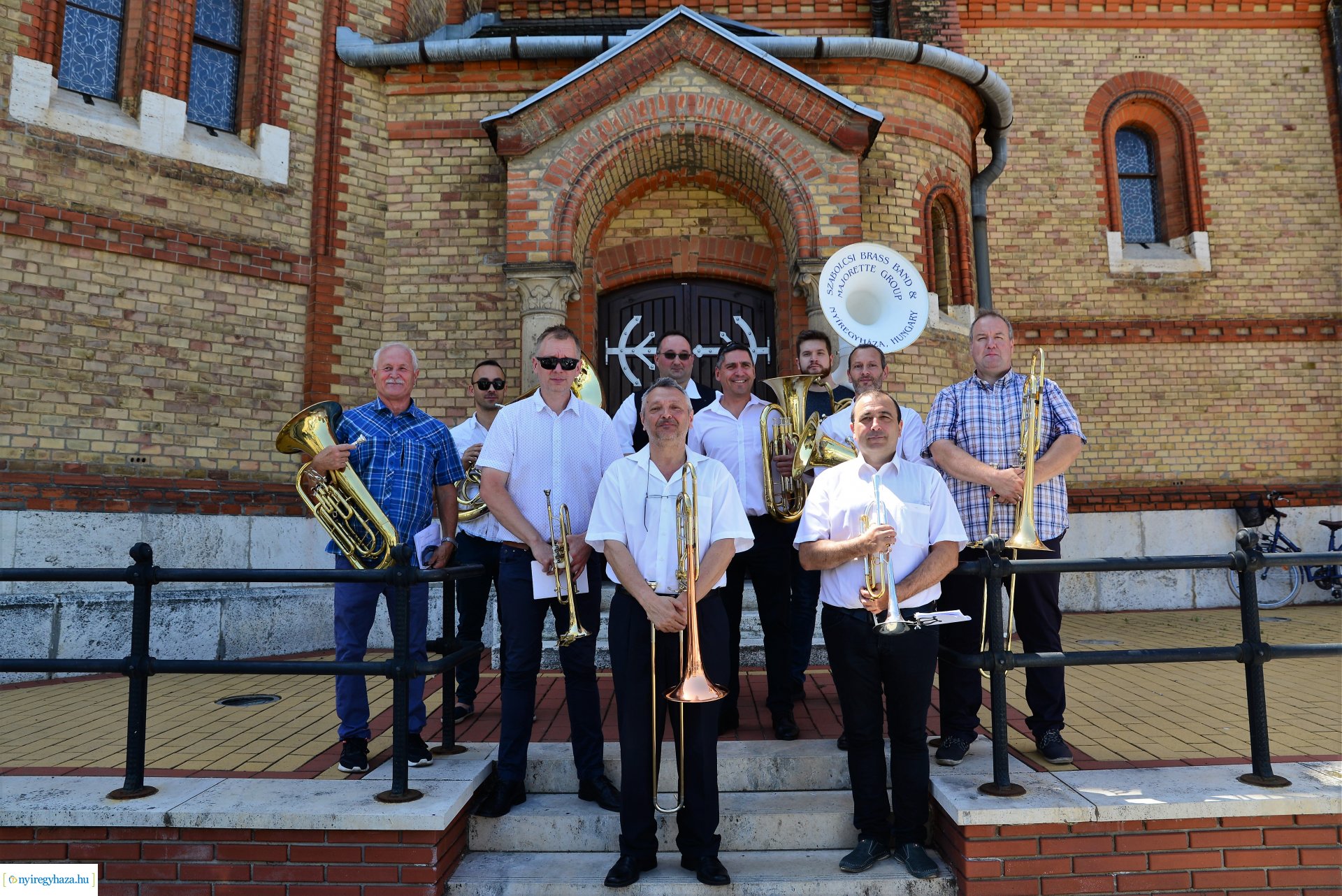 Úrnapi körmenet a Magyarok Nagyasszonya-társszékesegyházból