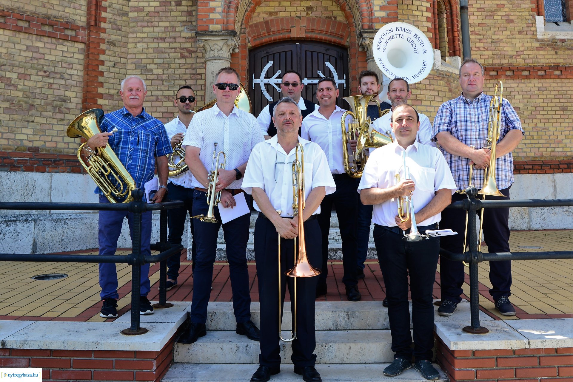 Úrnapi körmenet a Magyarok Nagyasszonya-társszékesegyházból