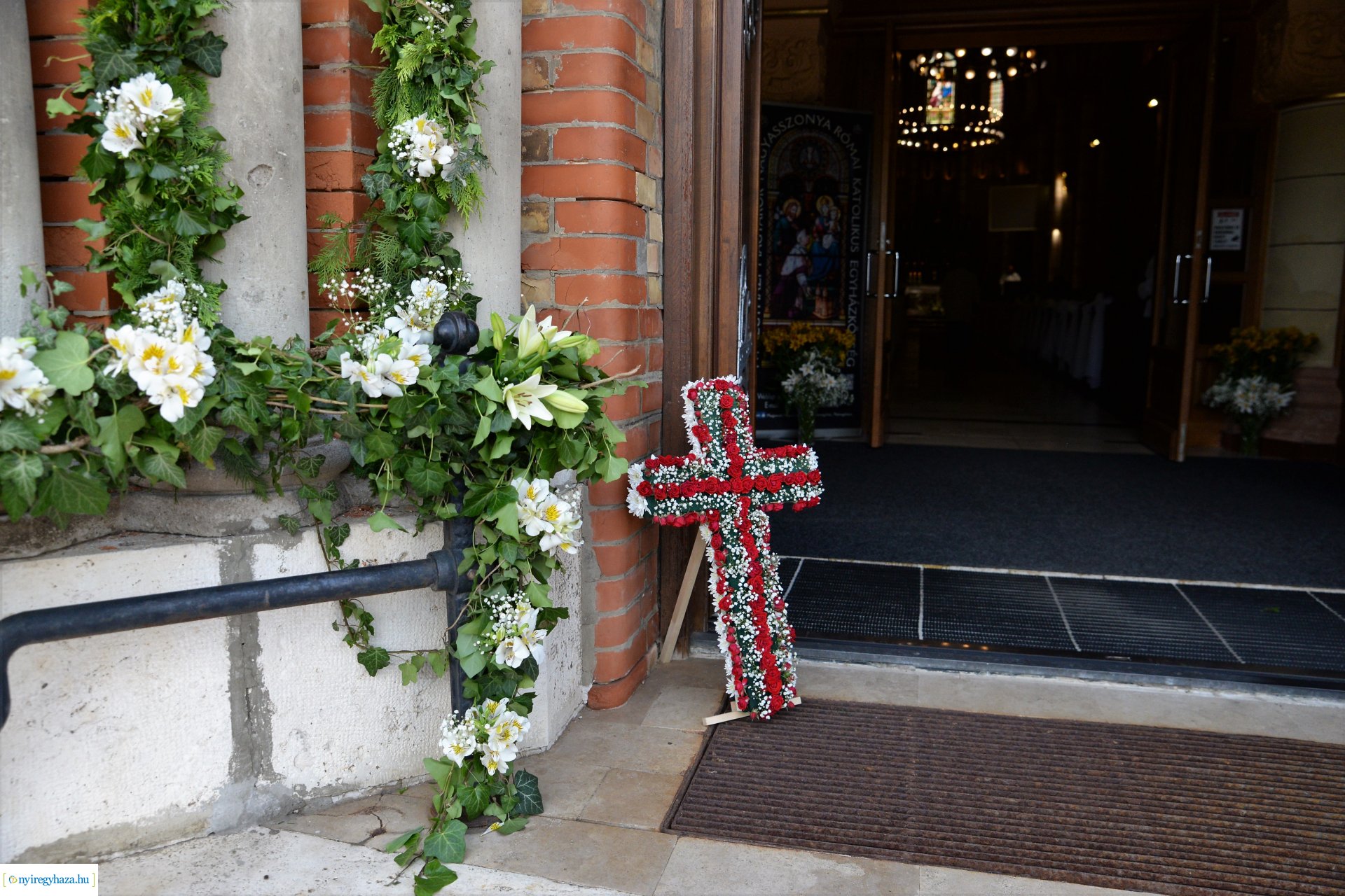 Úrnapi ünnepi szentmise a Magyarok Nagyasszonya-társszékesegyházban
