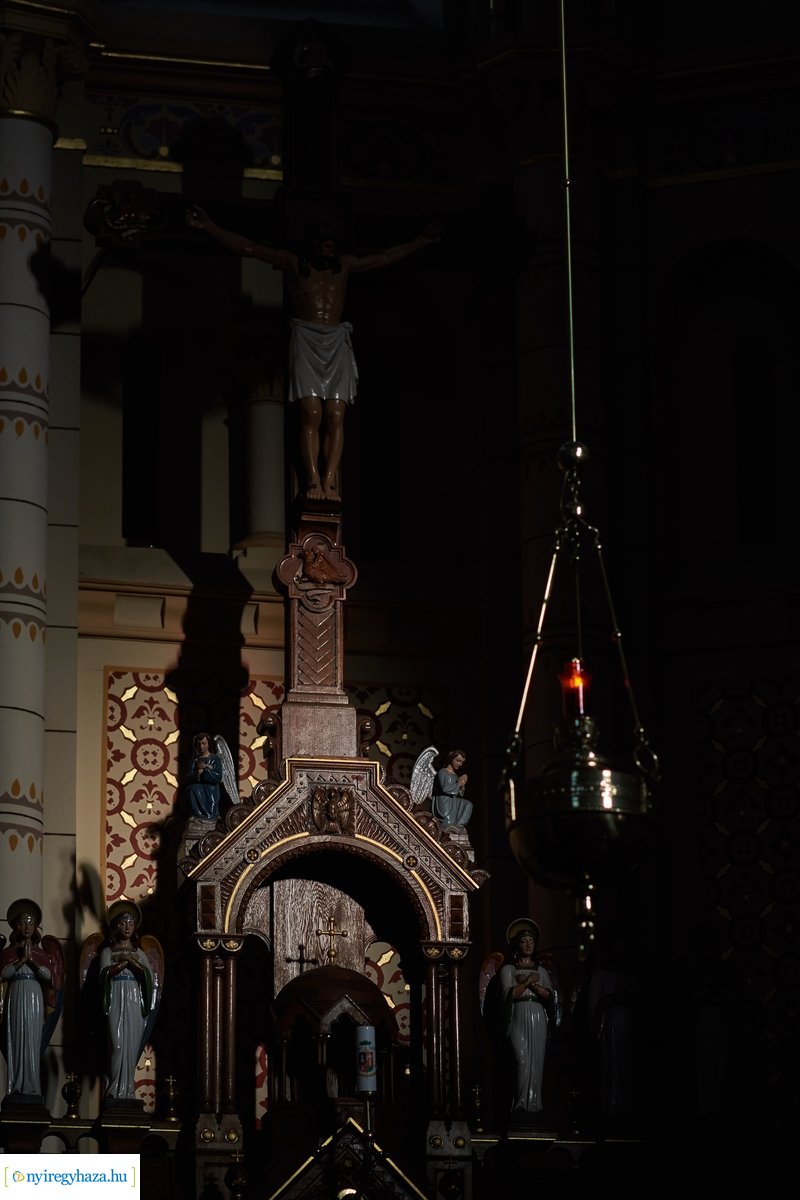 Urunk szenvedésének ünneplése Nagypénteken