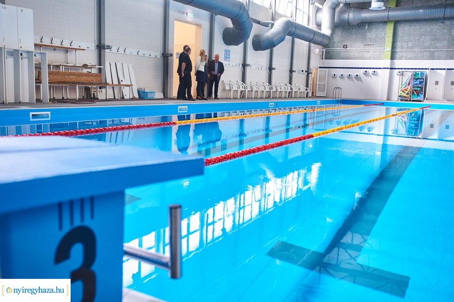 Uszodafejlesztés az Arany János iskolában 20210923