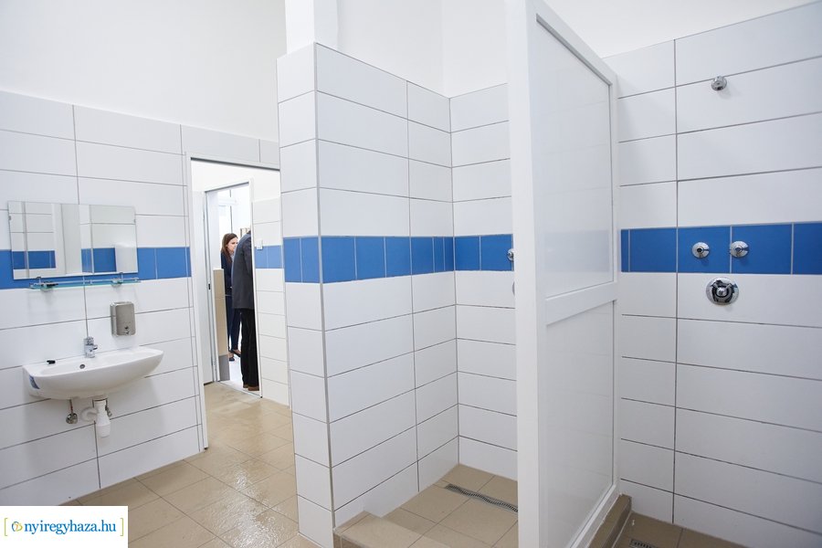 Uszodafejlesztés az Arany János iskolában 20210923