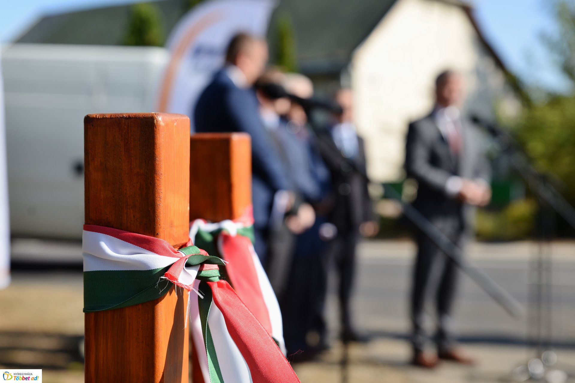 Útátadás a Westsik Vilmos utcán