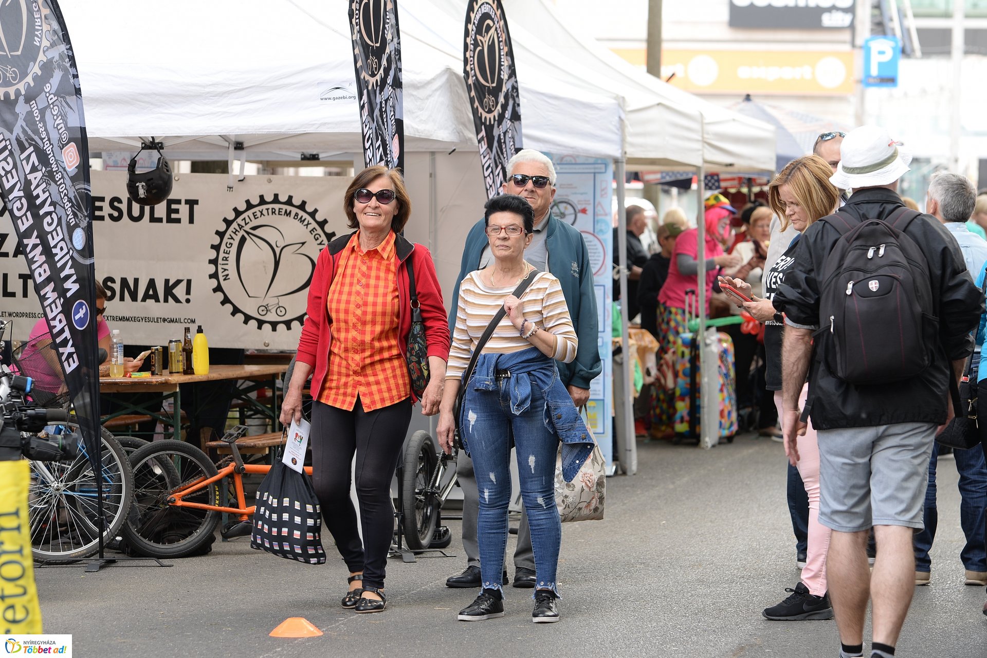 Utcai piknik a belvárosban