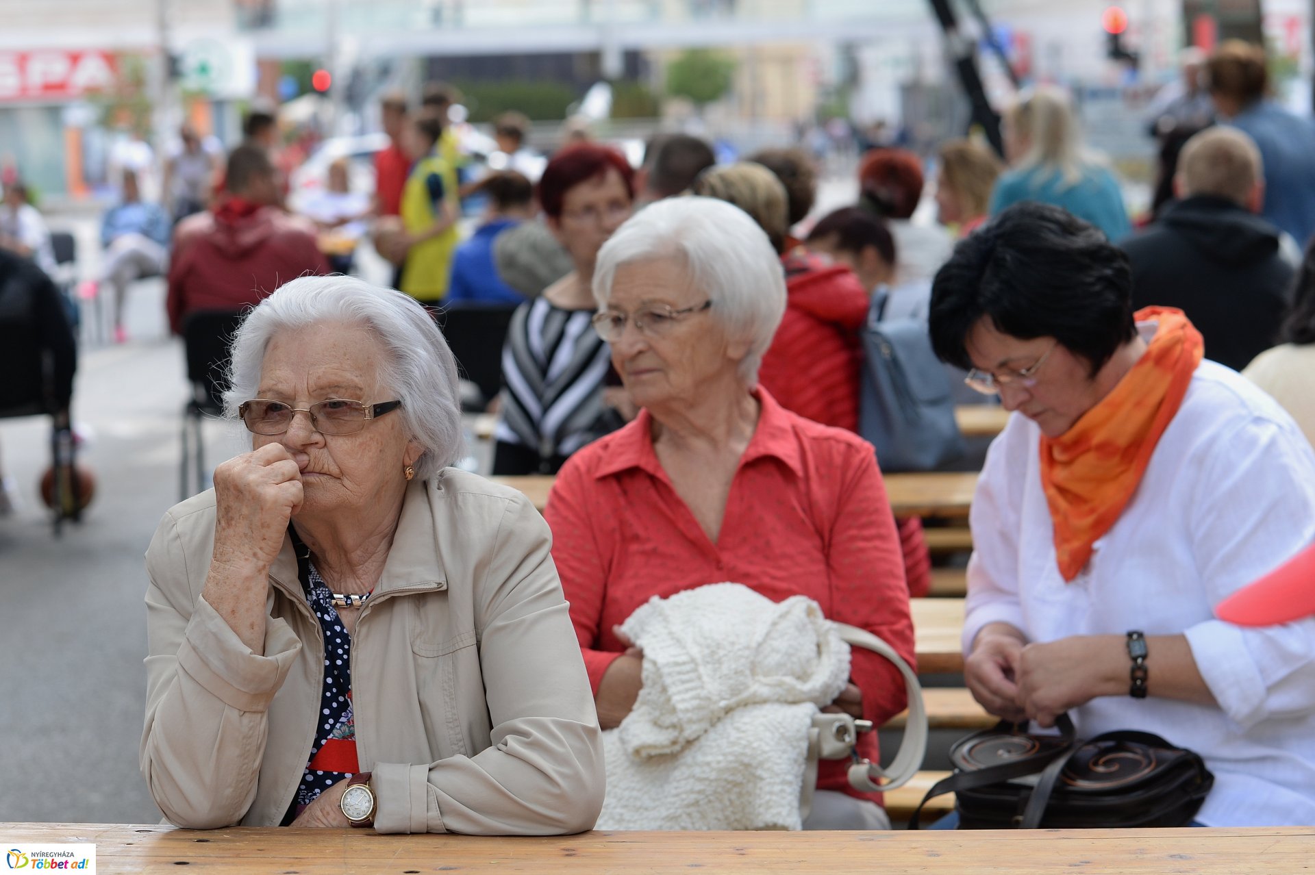 Utcai piknik a belvárosban