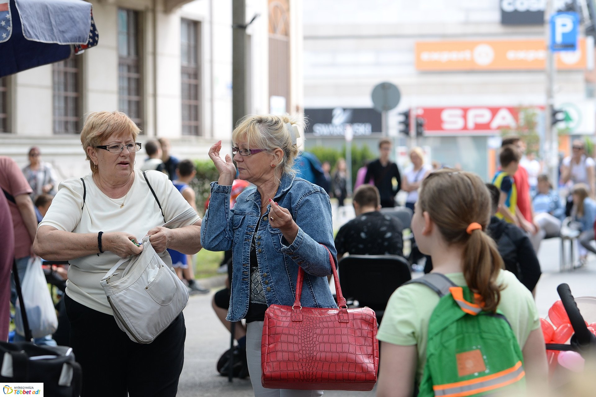 Utcai piknik a belvárosban