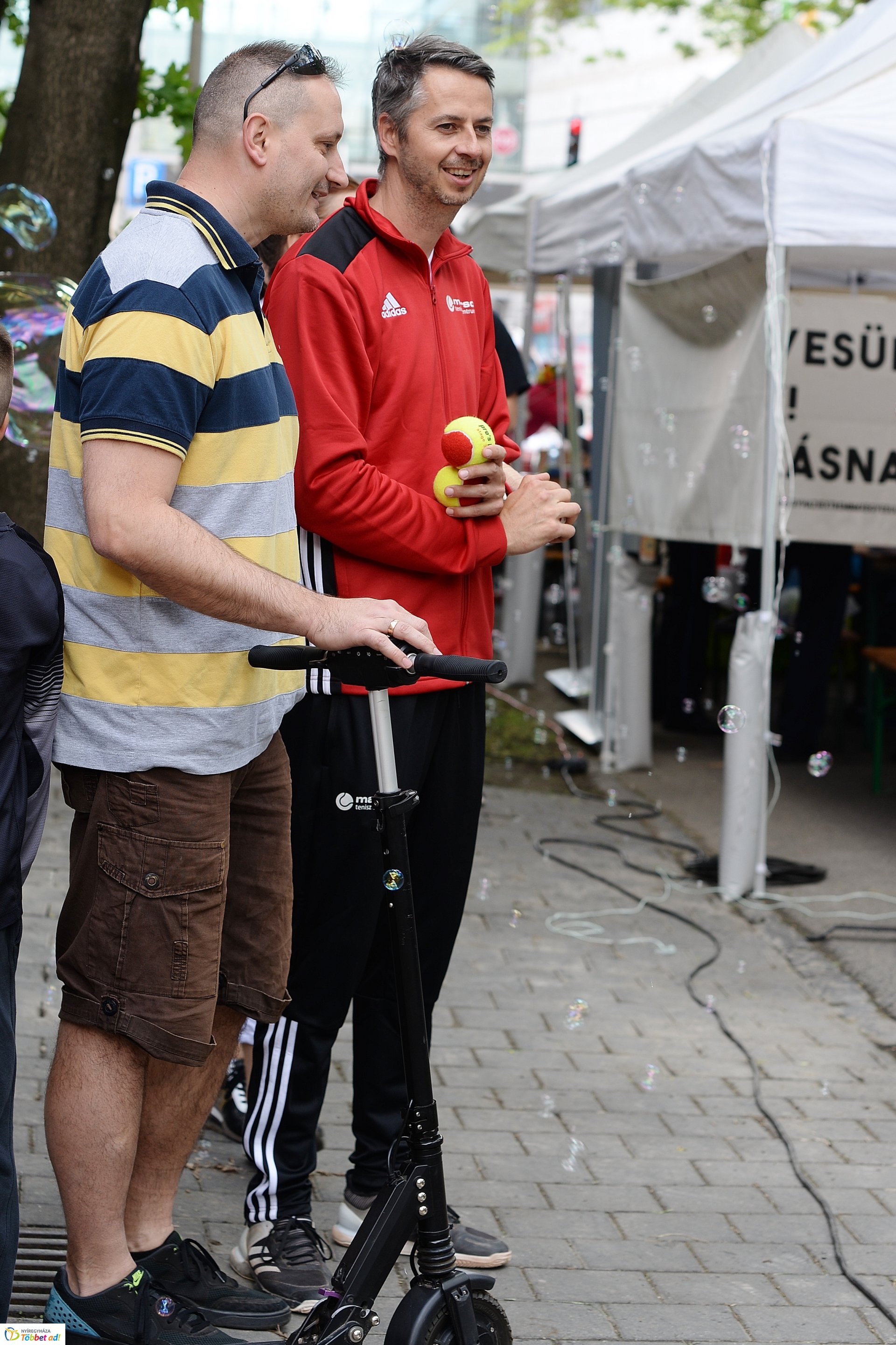 Utcai piknik a belvárosban