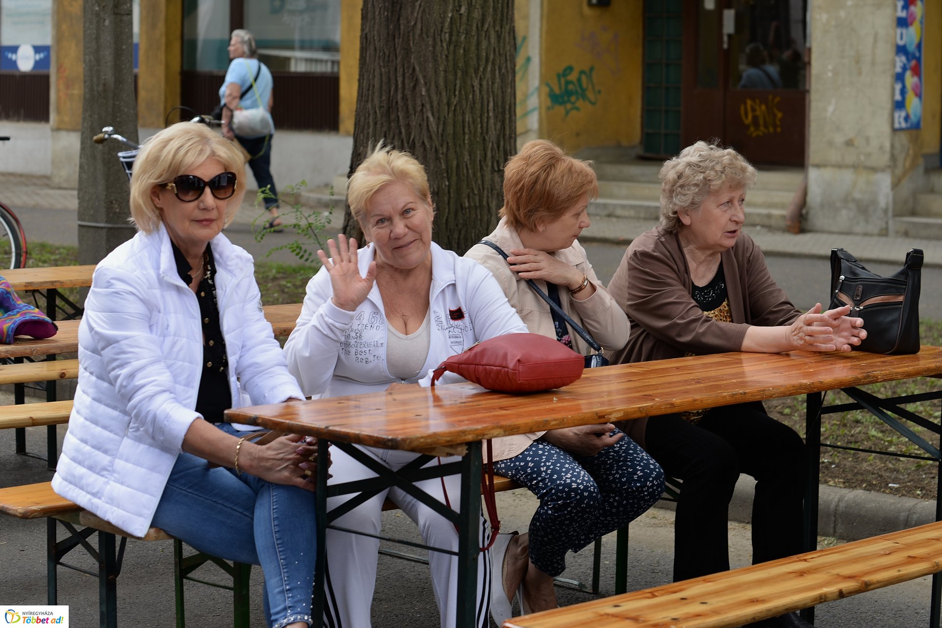 Utcai piknik a belvárosban