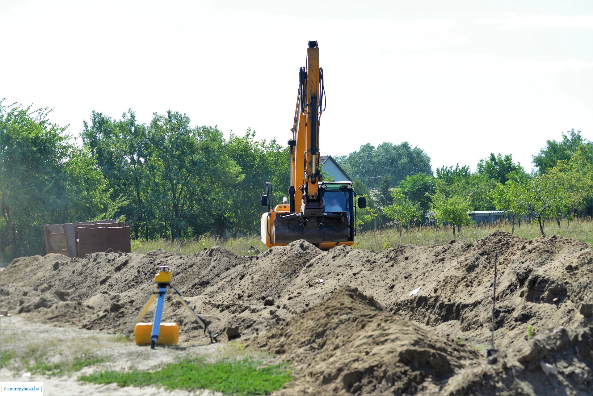 Útépítés a Kacagó utcán