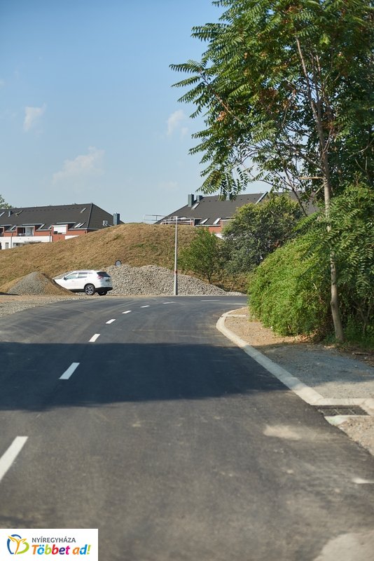 Útfejlesztés a Nád utcán