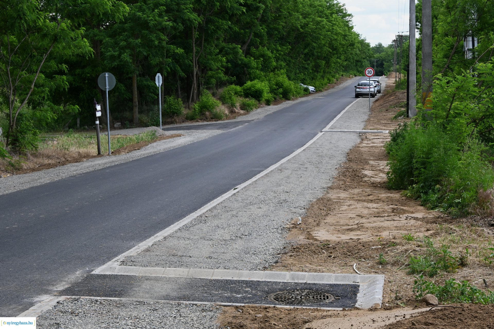 Útfejlesztés Csernyikbokor és Mátyásbokor határában 