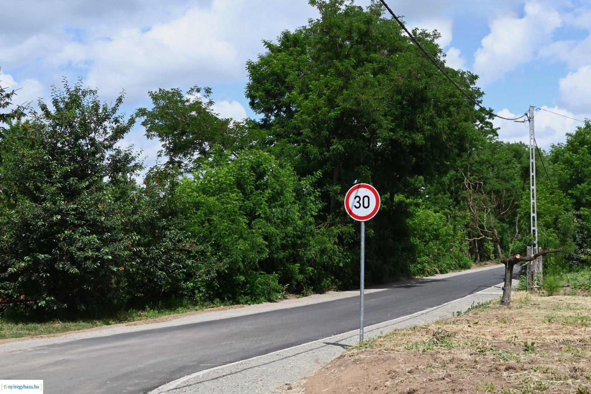 Útfejlesztés Csernyikbokor és Mátyásbokor határában 