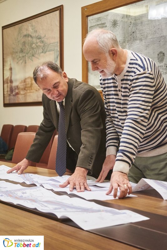 Útfejlesztés tervek