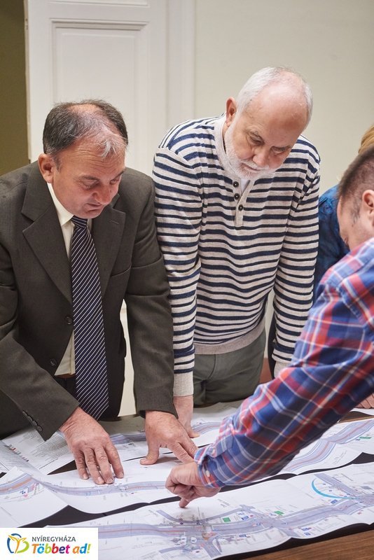 Útfejlesztés tervek